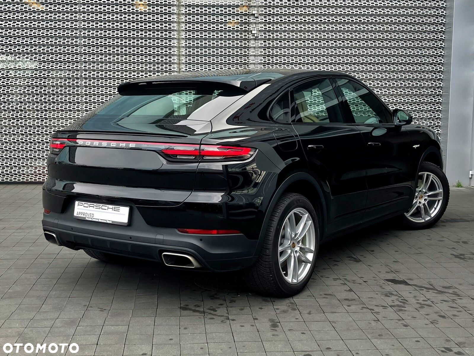 Porsche Cayenne - 5