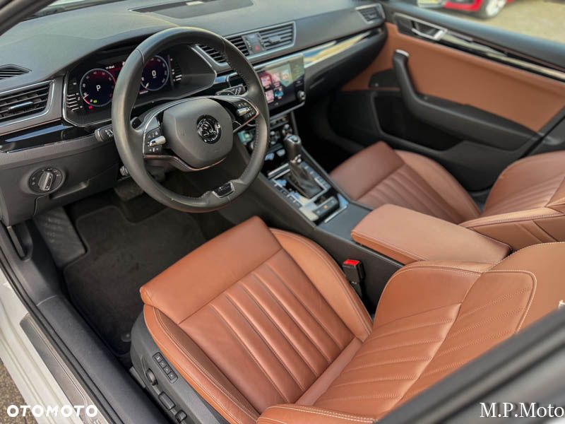 Skoda Superb 2.0 TSI 4x4 DSG L&K - 30
