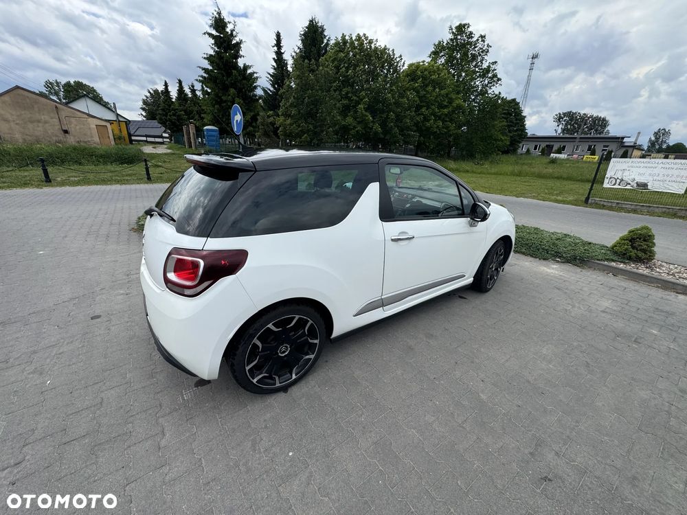 Citroën DS3 THP 155 Ultra-Prestige - 4
