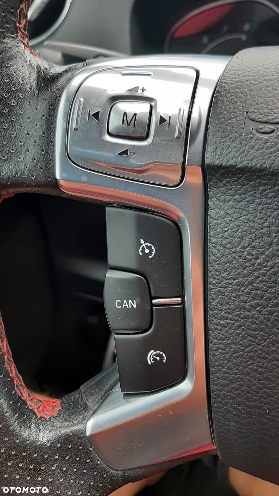 Ford S-Max 2.0 EcoBoost Titanium - 24