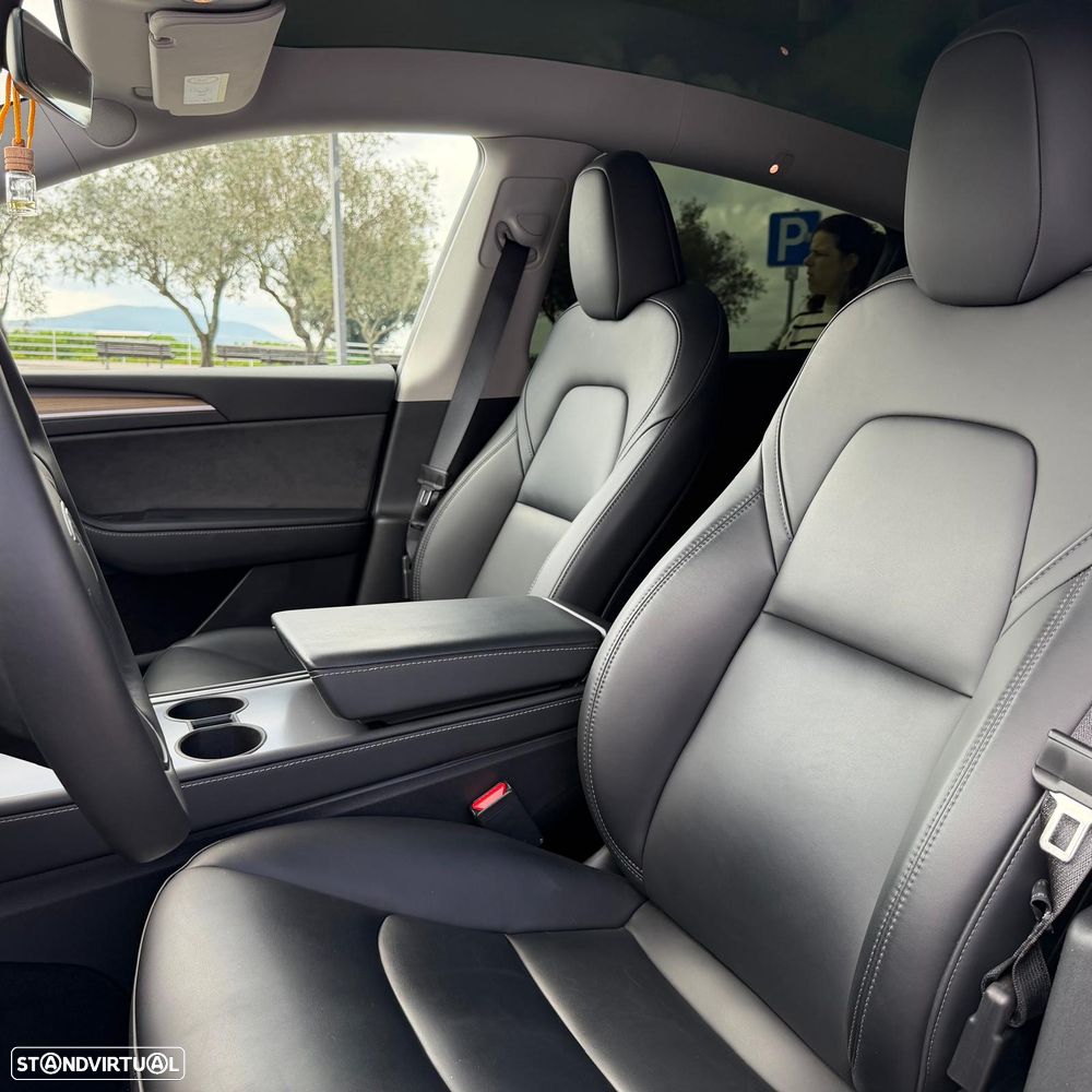 Tesla Model Y Long Range Tração Integral - 9