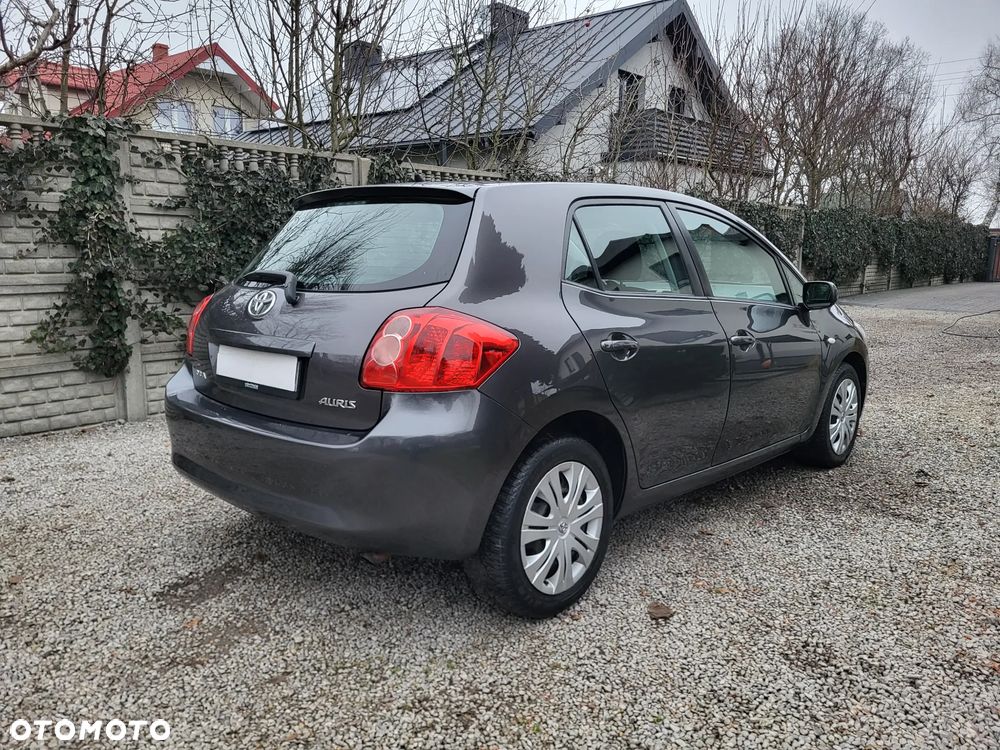 Toyota Auris 1.4 VVT-i - 6