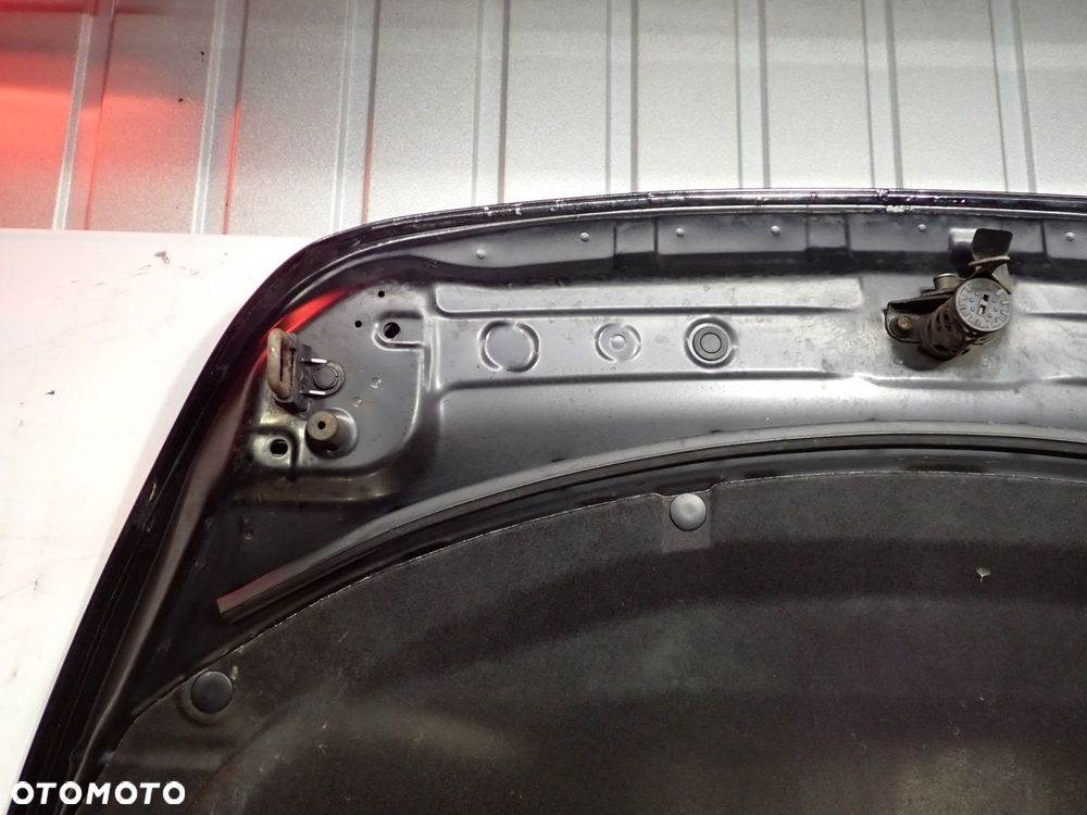 MASKA INFINITI M37X kol:  GAC - 15