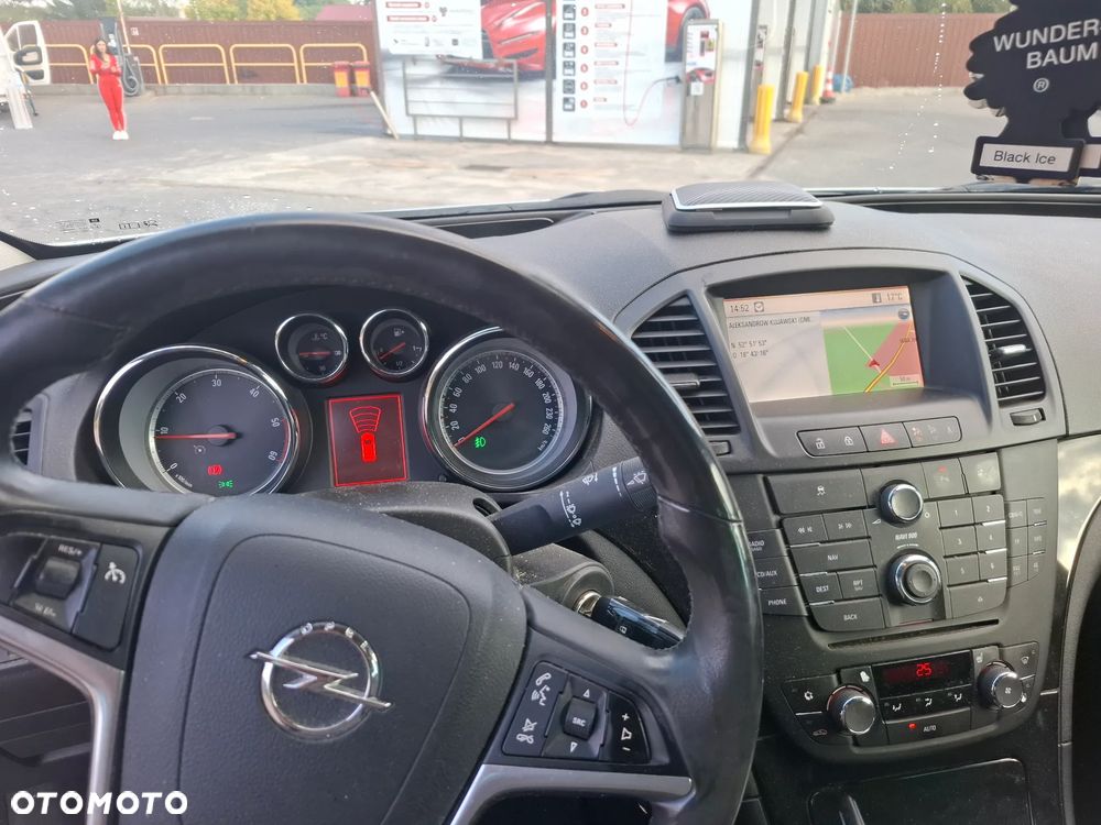 Opel Insignia - 14