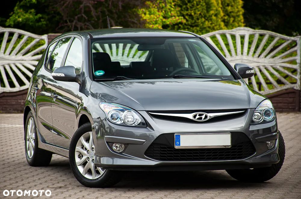 Hyundai i30 1.4 White Edition - 1