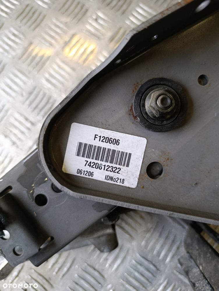 RENAULT MIDLUM DXI KOLUMNA REGULACJA KIEROWNICY 7420812322 7420805846 - 4