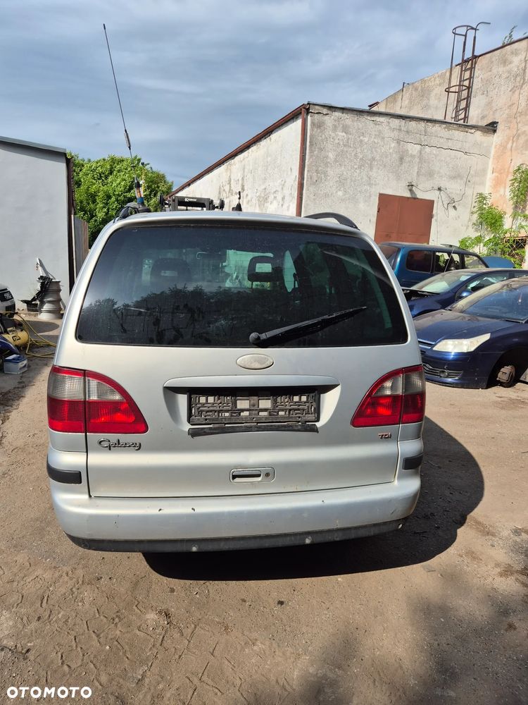 FORD GALAXY 1,9 TDCI , Wszystkie części , maska, zderzak, błotnik, rozrusznik, alternator, szyba - 4