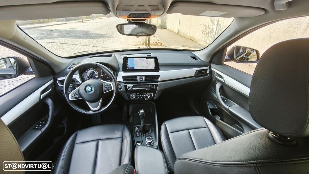 BMW X1 25 e xDrive Line Sport - 34