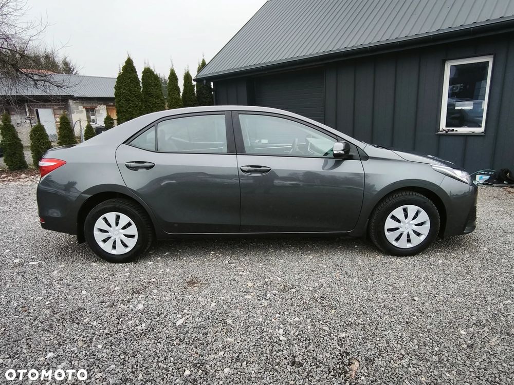 Toyota Corolla 1.6 Premium - 5
