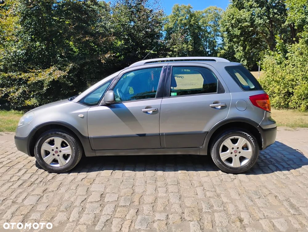 Fiat Sedici 1.6 16V 4x4 Emotion - 7