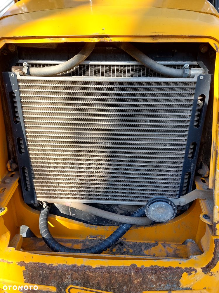 JCB 2CX 4WS - 25
