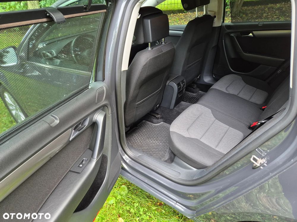 Volkswagen Passat 2.0 TDI 4Mot Comfortline - 13