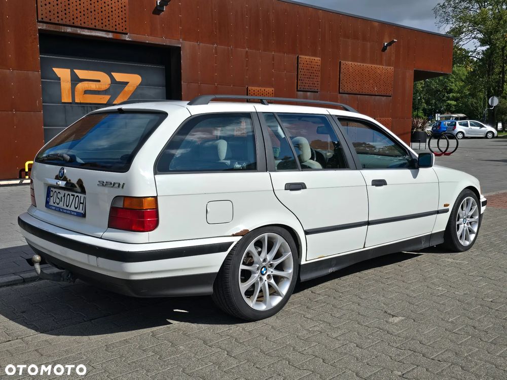 BMW Seria 3 - 5