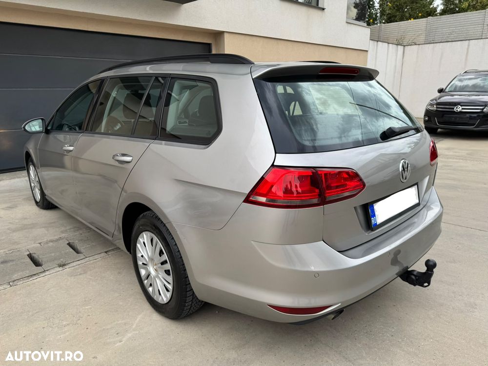 Volkswagen Golf 1.6 TDI 4Motion BMT Comfortline - 6