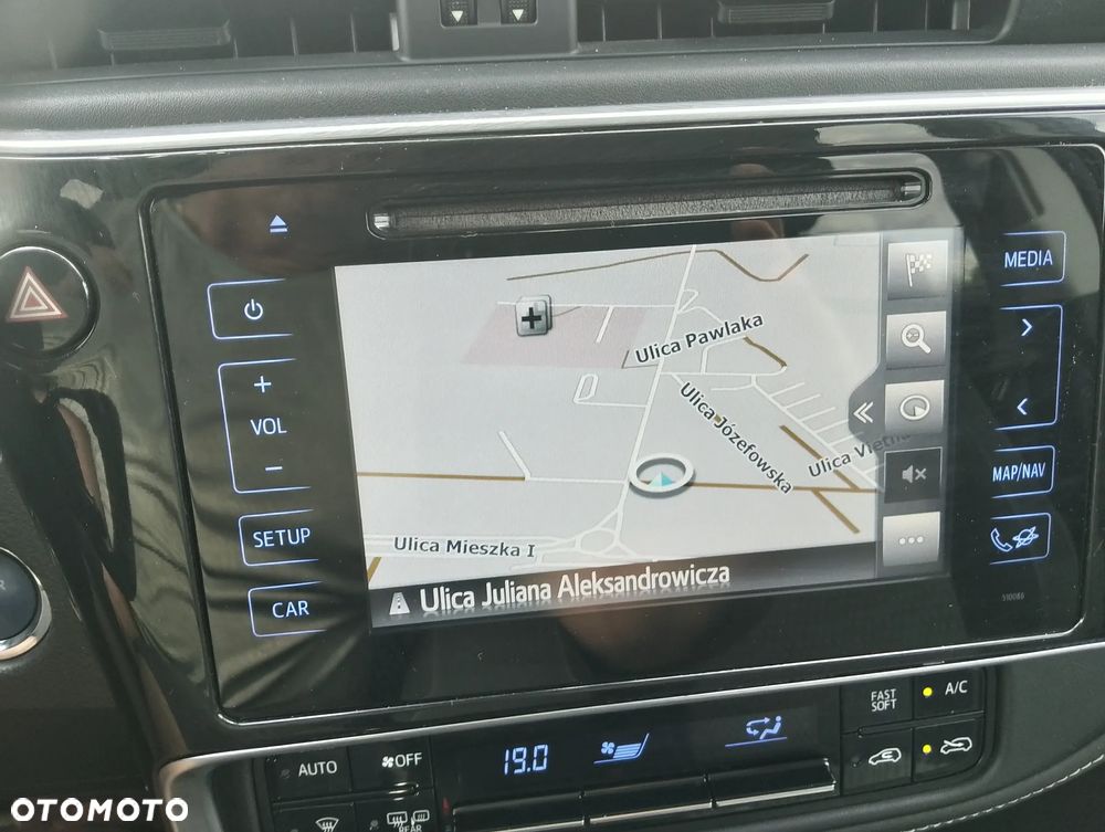 Toyota Auris - 19