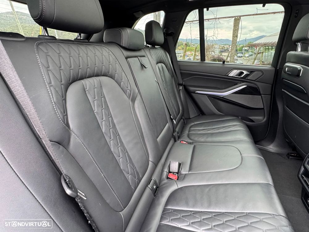BMW X5 50 e xDrive Edição Desportiva M - 15