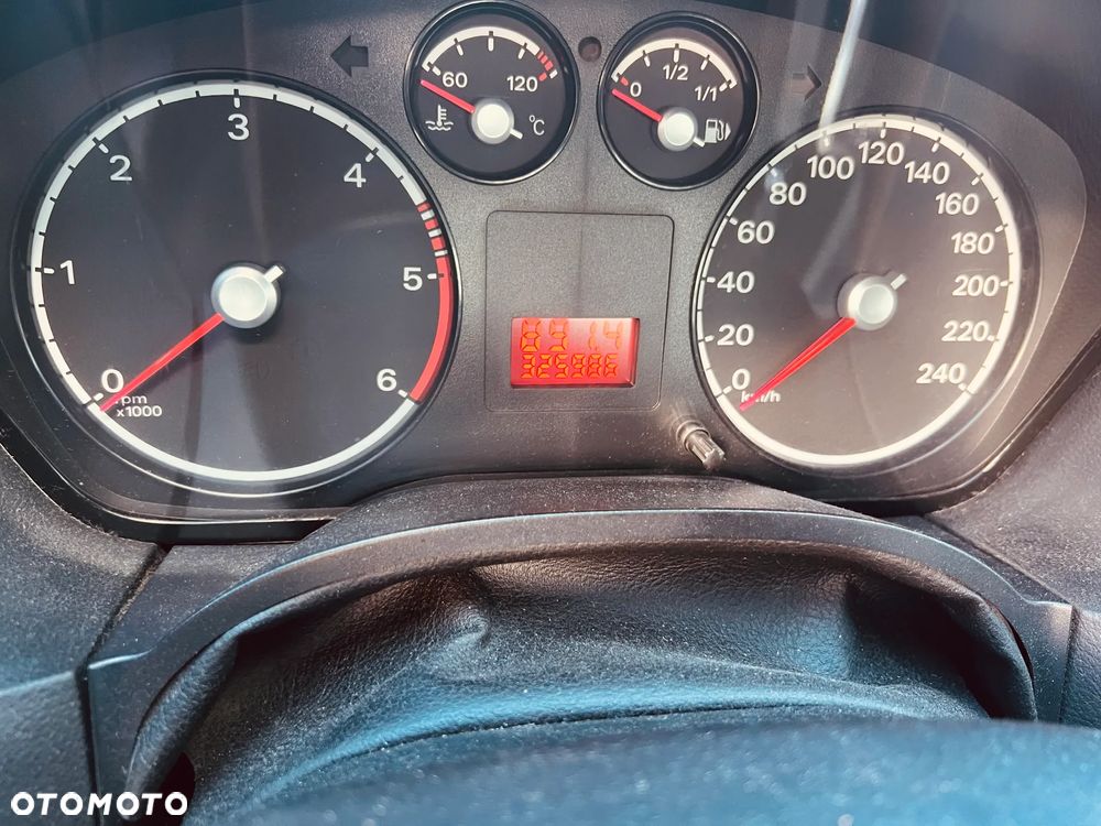 Ford Focus 1.6 TDCi Trend - 3