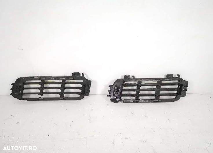 Ornament Grila Proiector Dreapta original Vogue Land Rover  Range Rove - 4