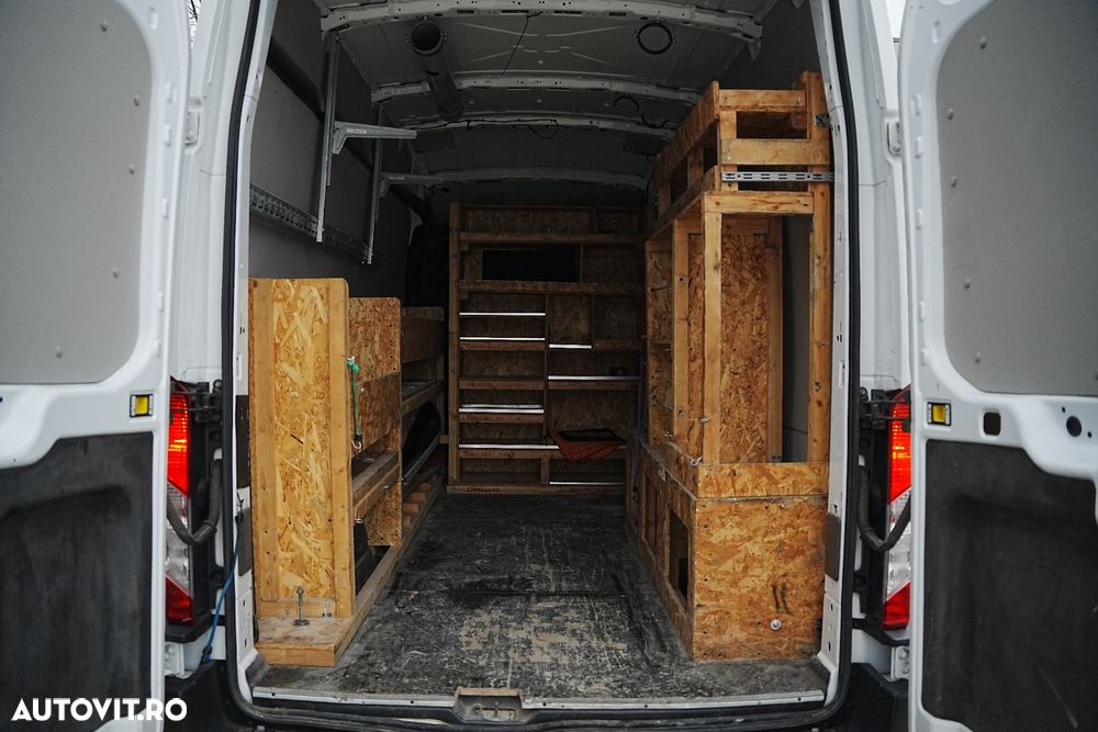 Ford Transit - 11