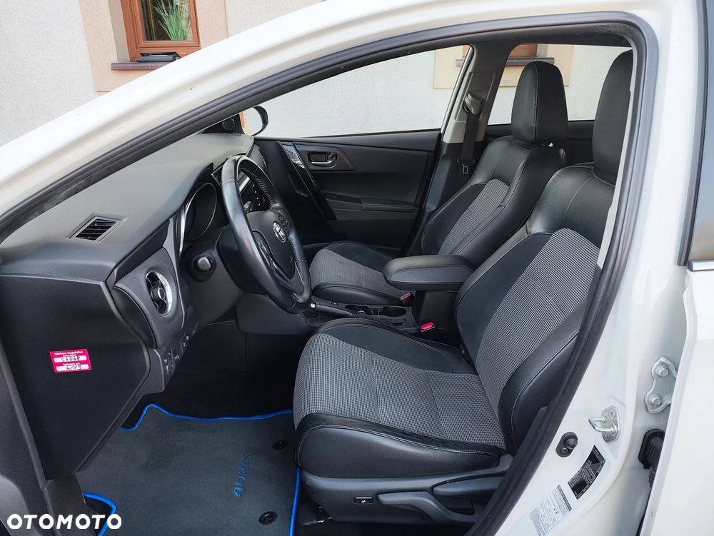 Toyota Auris 1.8 VVT-i Automatik Comfort - 7
