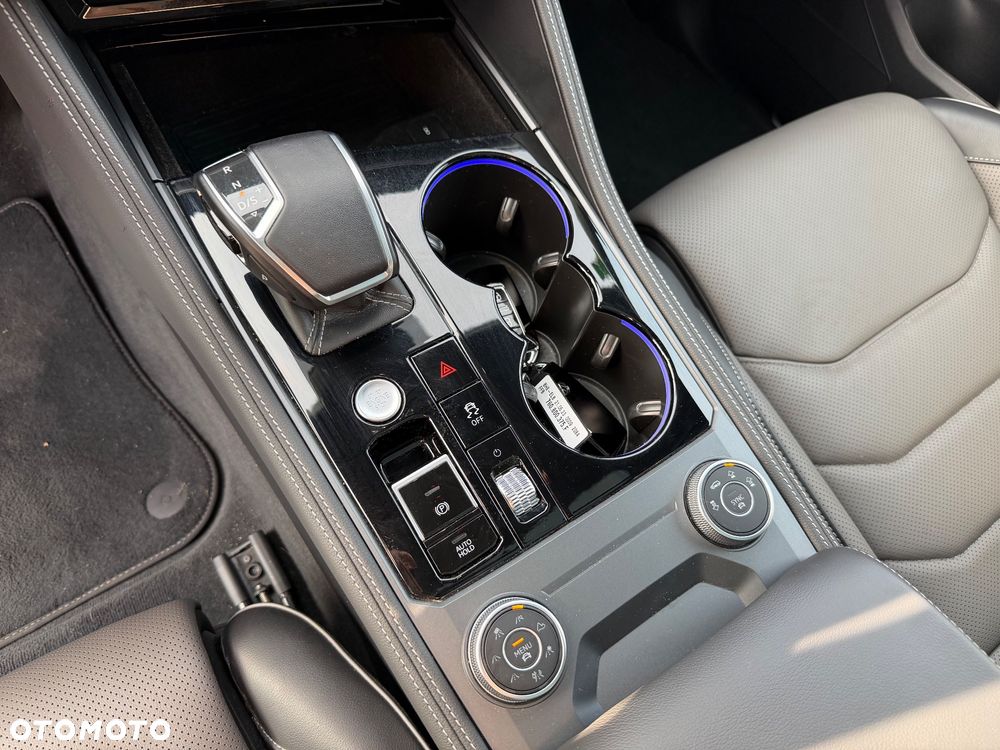 Volkswagen Touareg 3.0 V6 TDI SCR 4Motion Automatik R-Line - 25