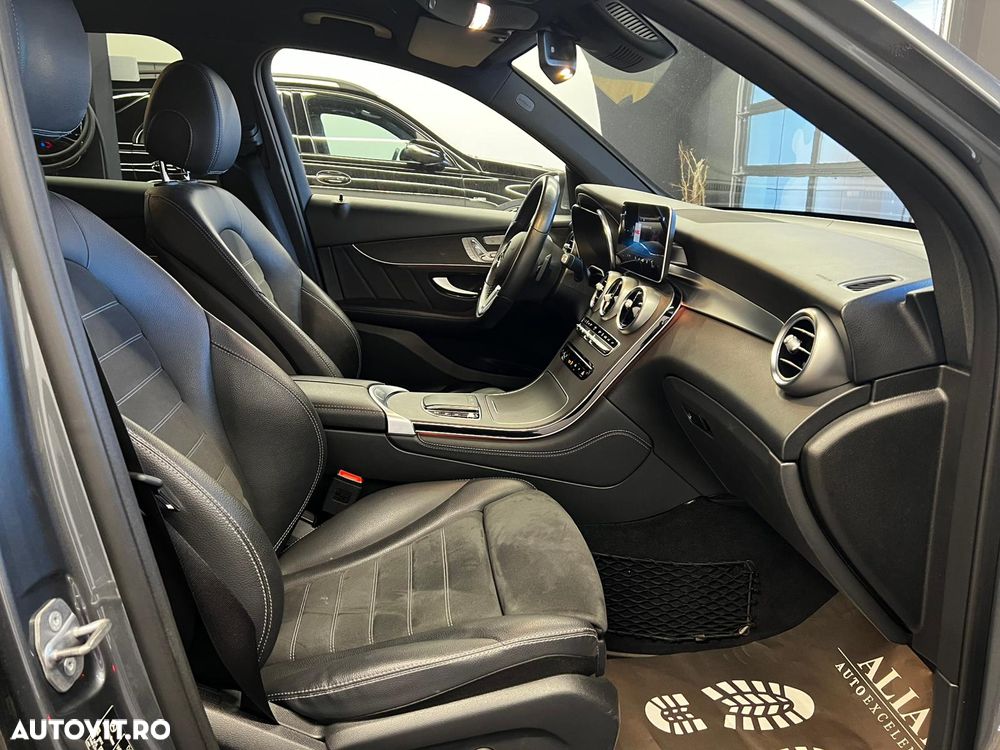 Mercedes-Benz GLC 220 d 4MATIC 9G-TRONIC AMG Line - 7
