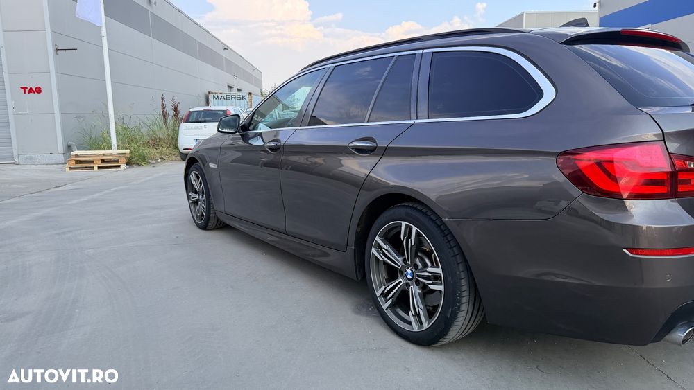 BMW Seria 5 520d - 28