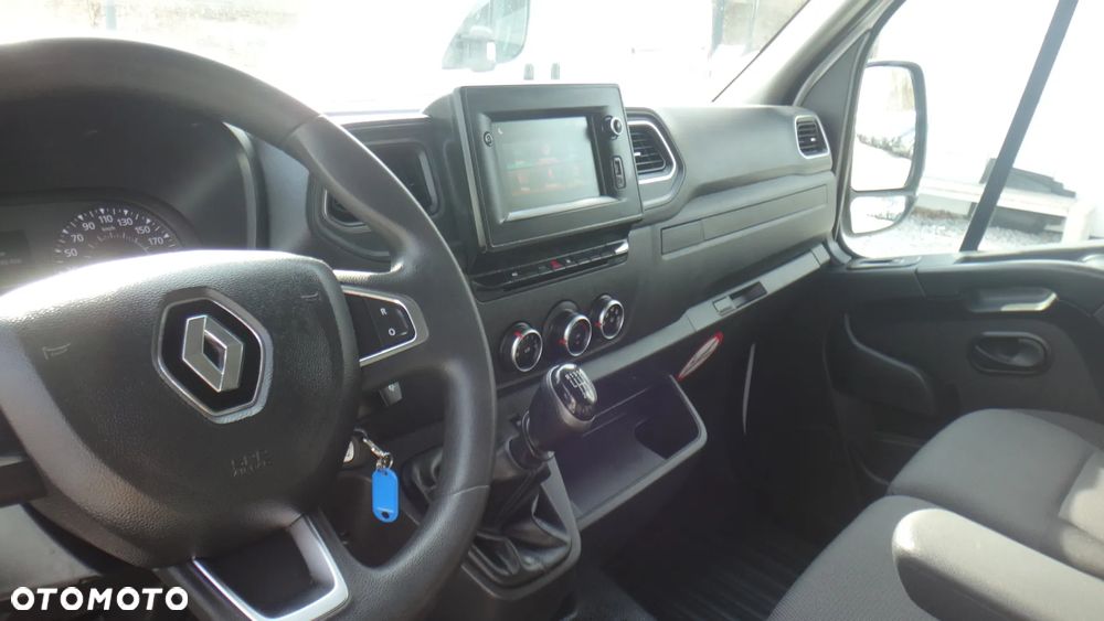 Renault Master - 10