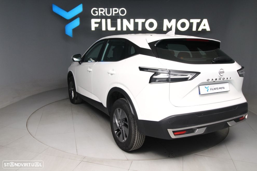 Nissan Qashqai 1.3 DIG-T Acenta Xtronic - 4