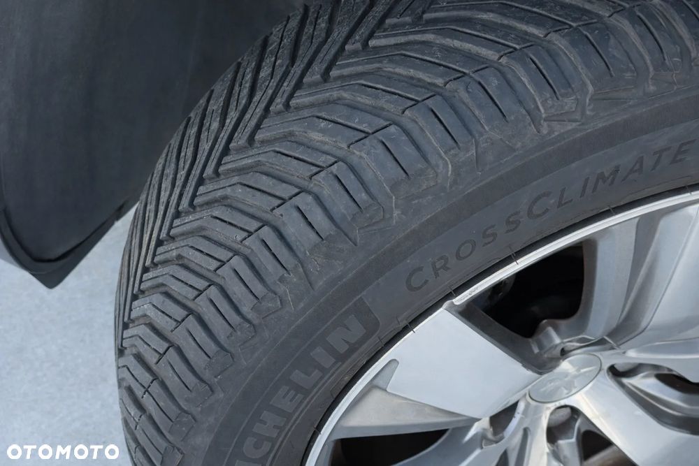 Peugeot 2008 PureTech 82 ETG5 STOP&START Allure - 28