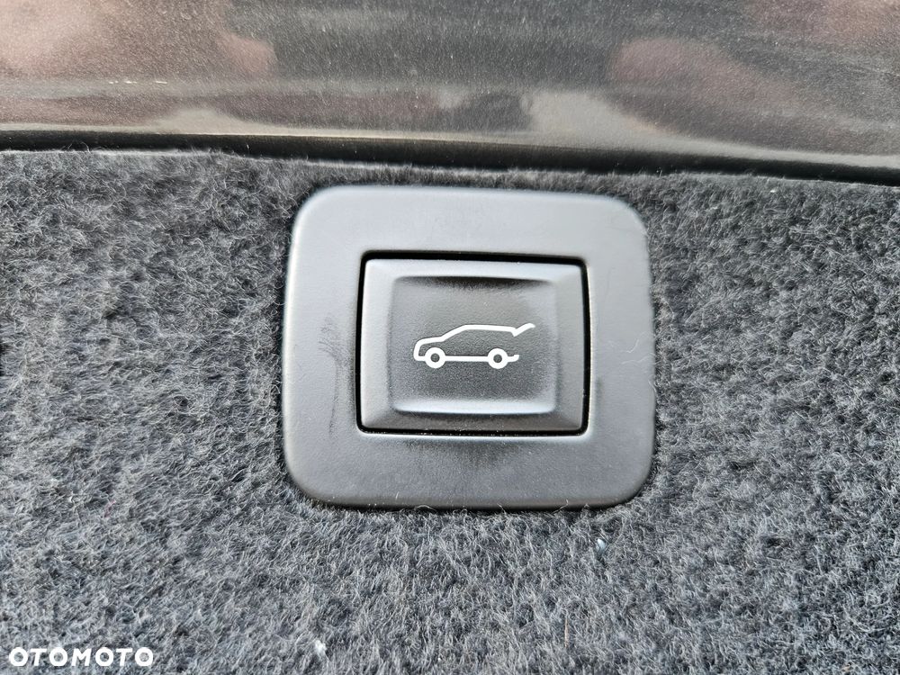 Opel Insignia - 28