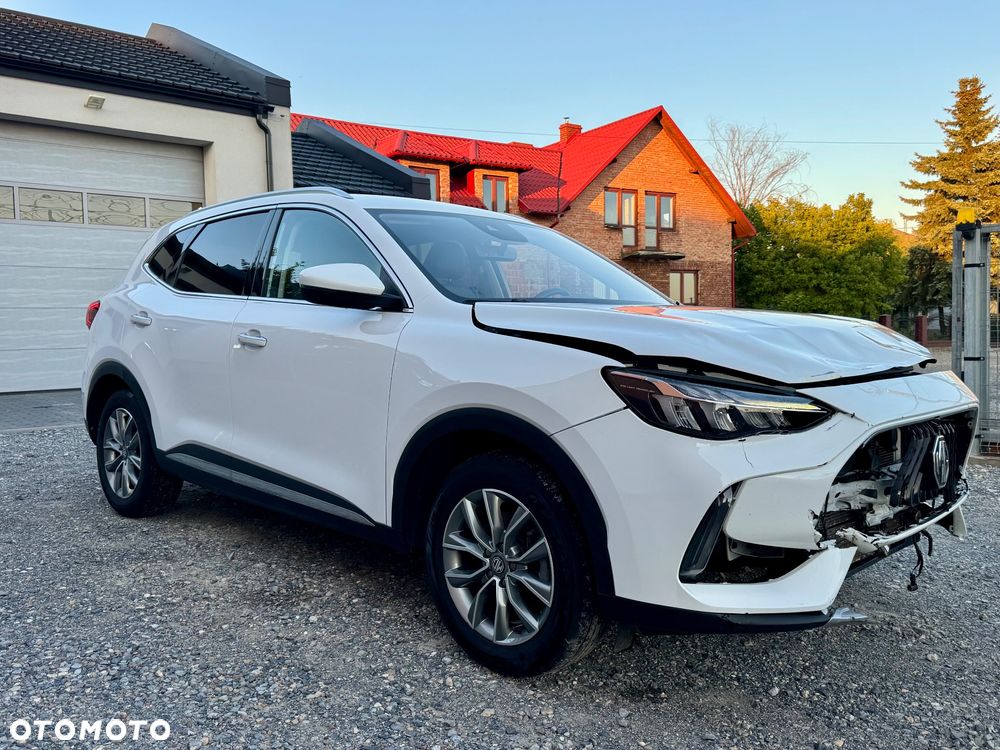MG HS 1.5 T-GDI Exclusive DCT - 6
