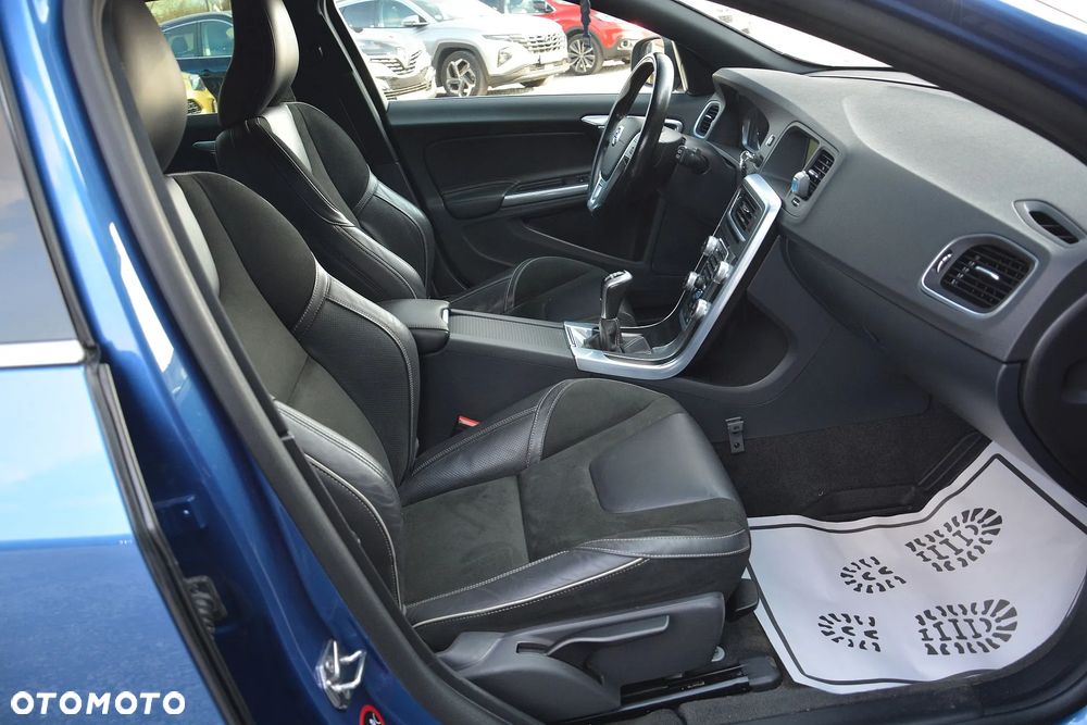 Volvo V60 - 14