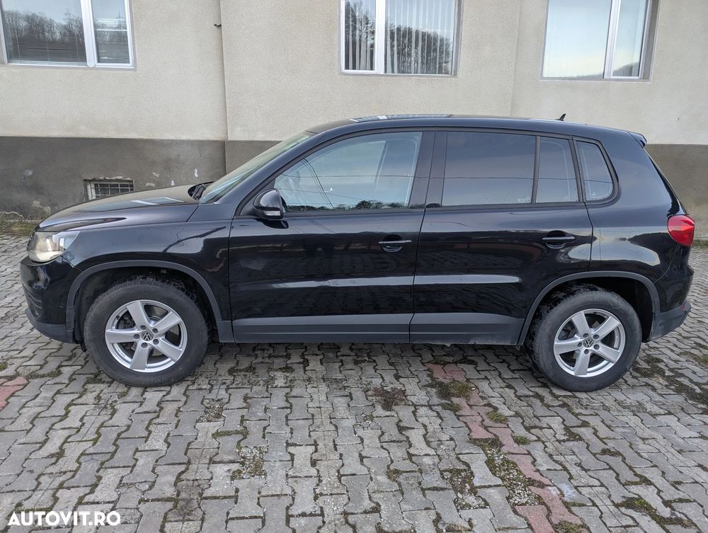 Volkswagen Tiguan - 2