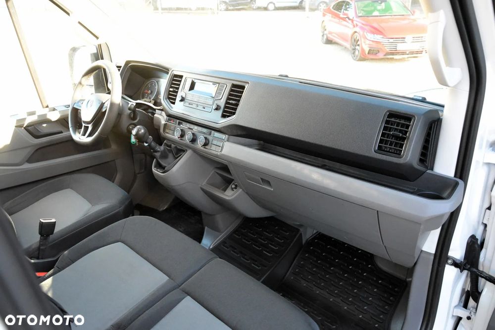 Volkswagen Crafter - 14