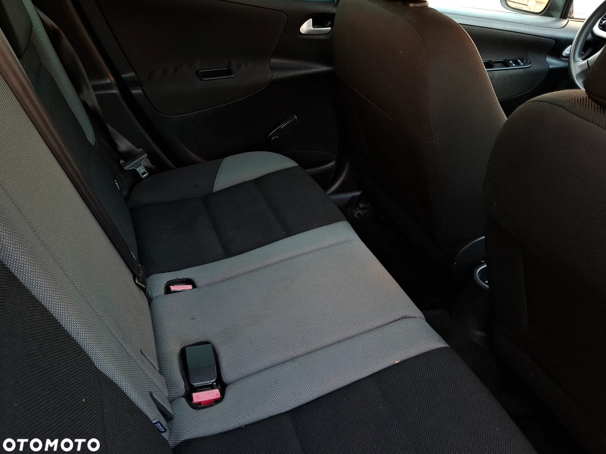Peugeot 207 1.4 Trendy - 7
