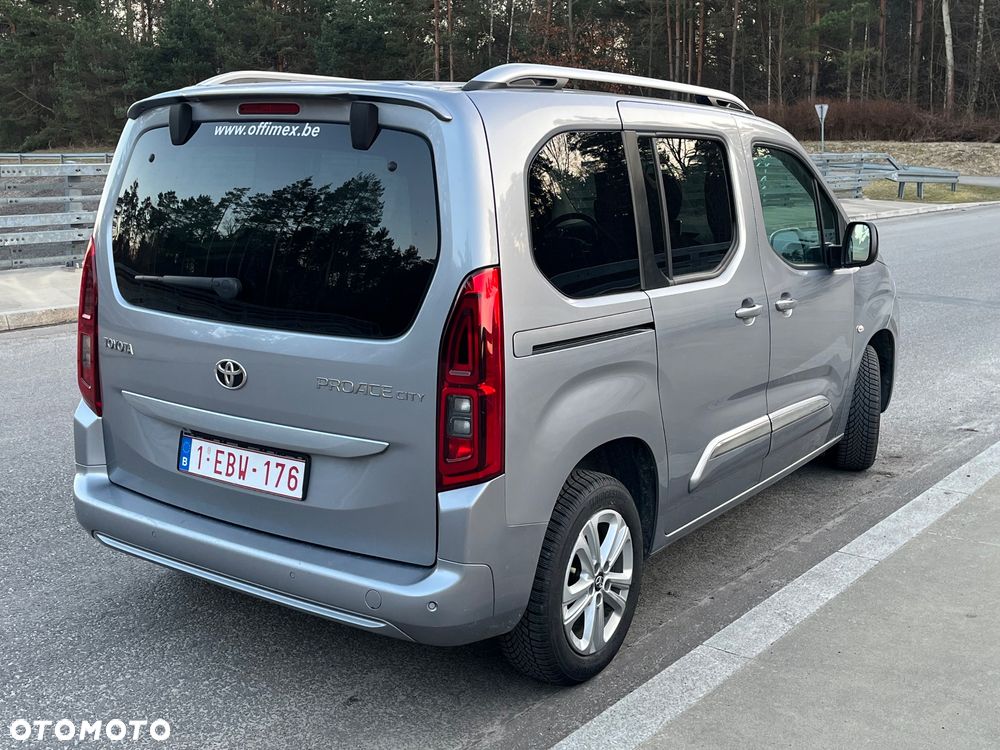 Toyota Proace City Verso Long 1.5 D-4D Business - 10