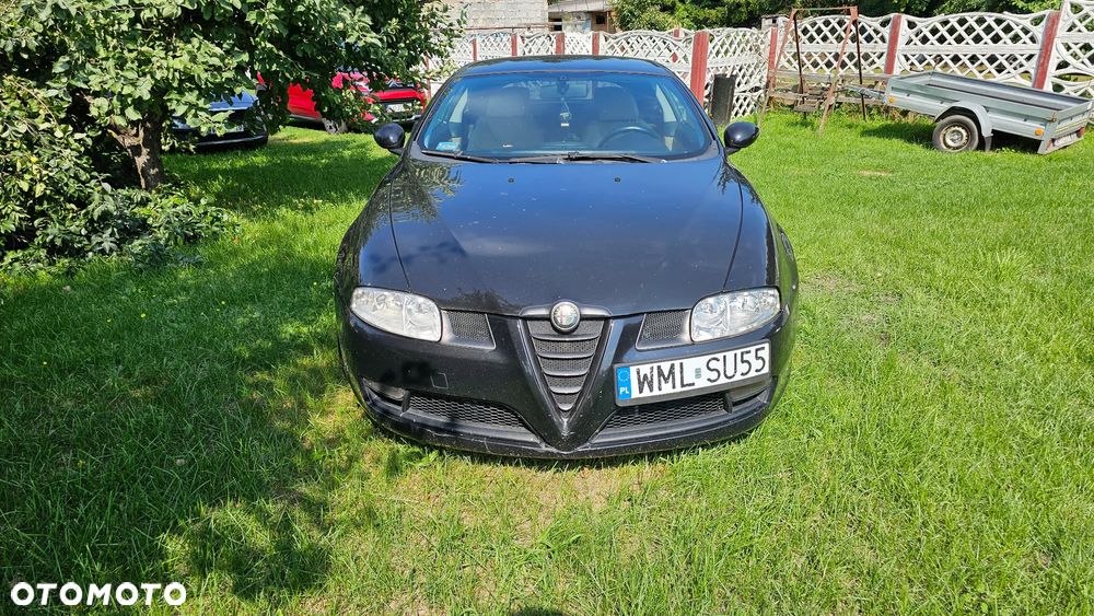 Alfa Romeo GT - 8