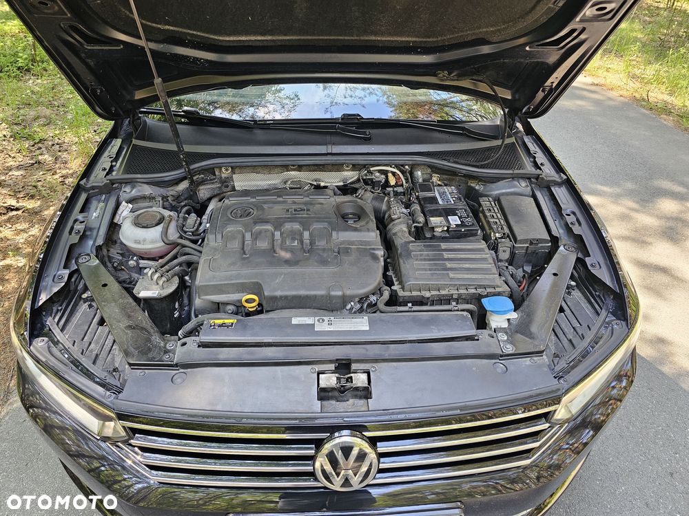 Volkswagen Passat - 10