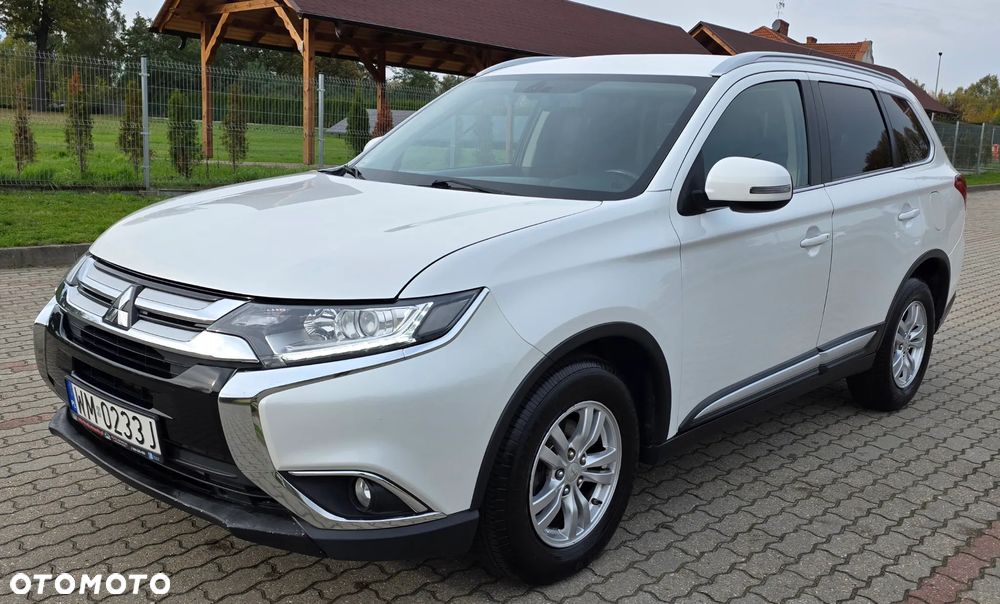 Mitsubishi Outlander 2.0 Instyle Navi 4WD CVT - 1