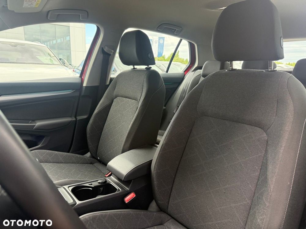 Volkswagen Golf - 13