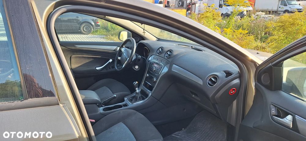 Ford Mondeo - 5