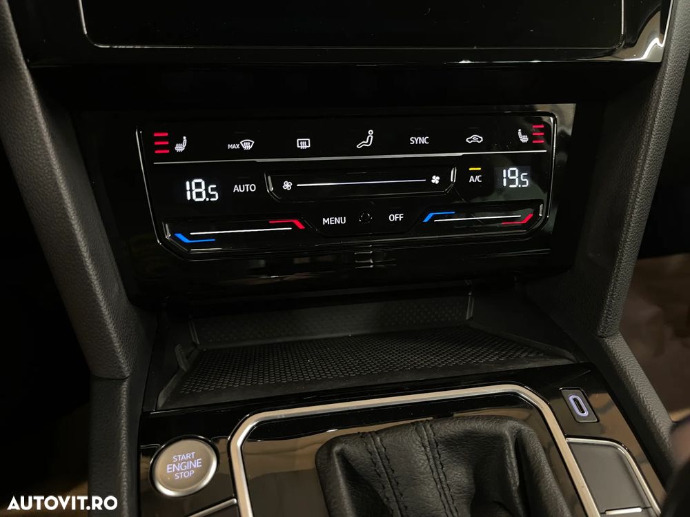 Volkswagen Passat 1.5 TSI ACT DSG Comfortline - 20