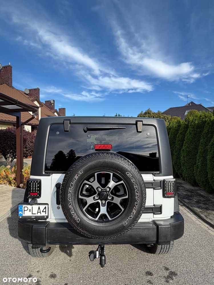 Jeep Wrangler - 6
