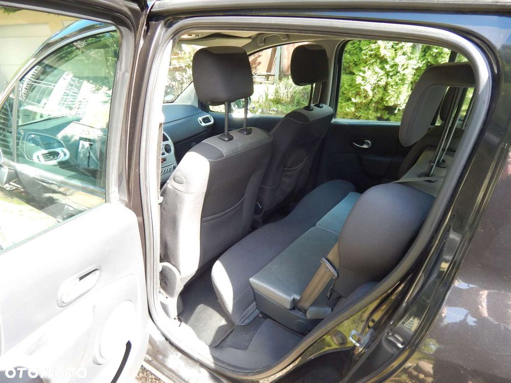 Renault Modus 1.2 16V Dynamique - 12