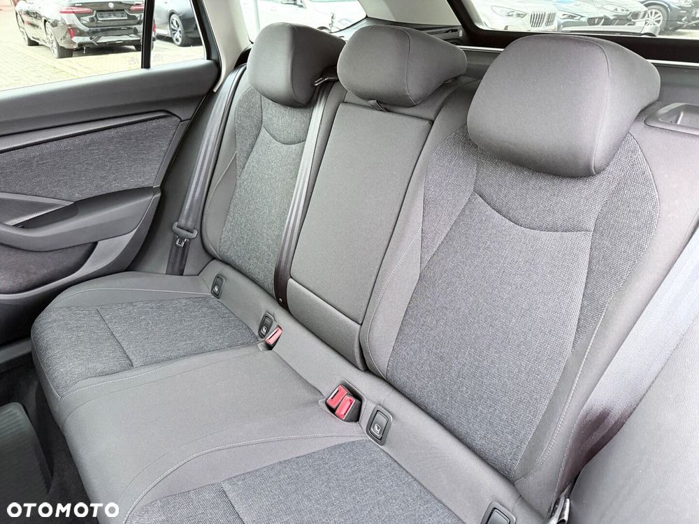 Skoda Superb 1.5 TSI mHEV Essence DSG - 29