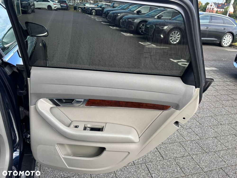Audi A6 Avant 3.0 TDI Quattro Tiptronic - 15