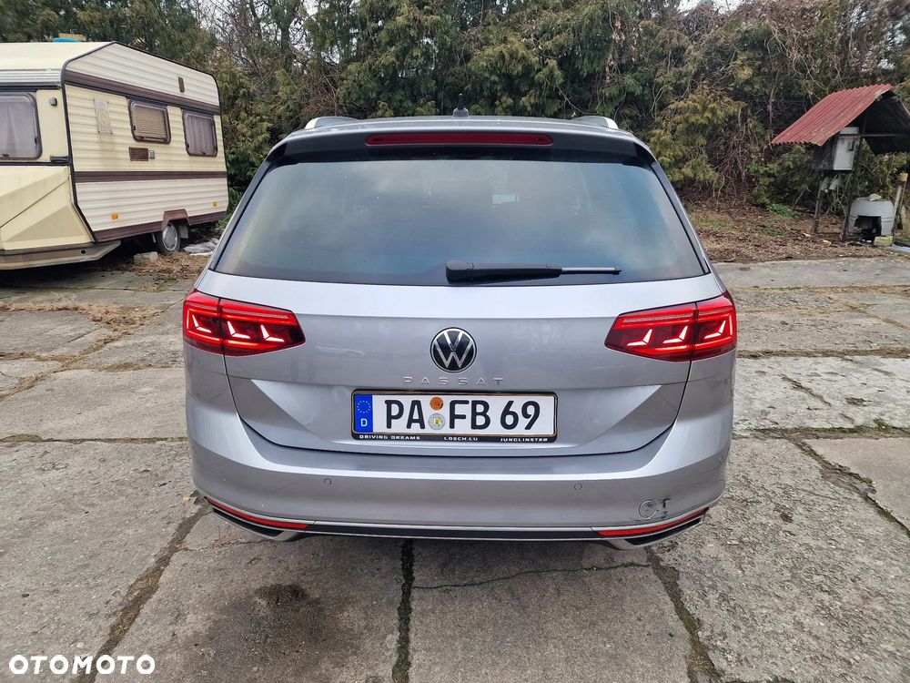 Volkswagen Passat 2.0 TDI SCR DSG Business - 5