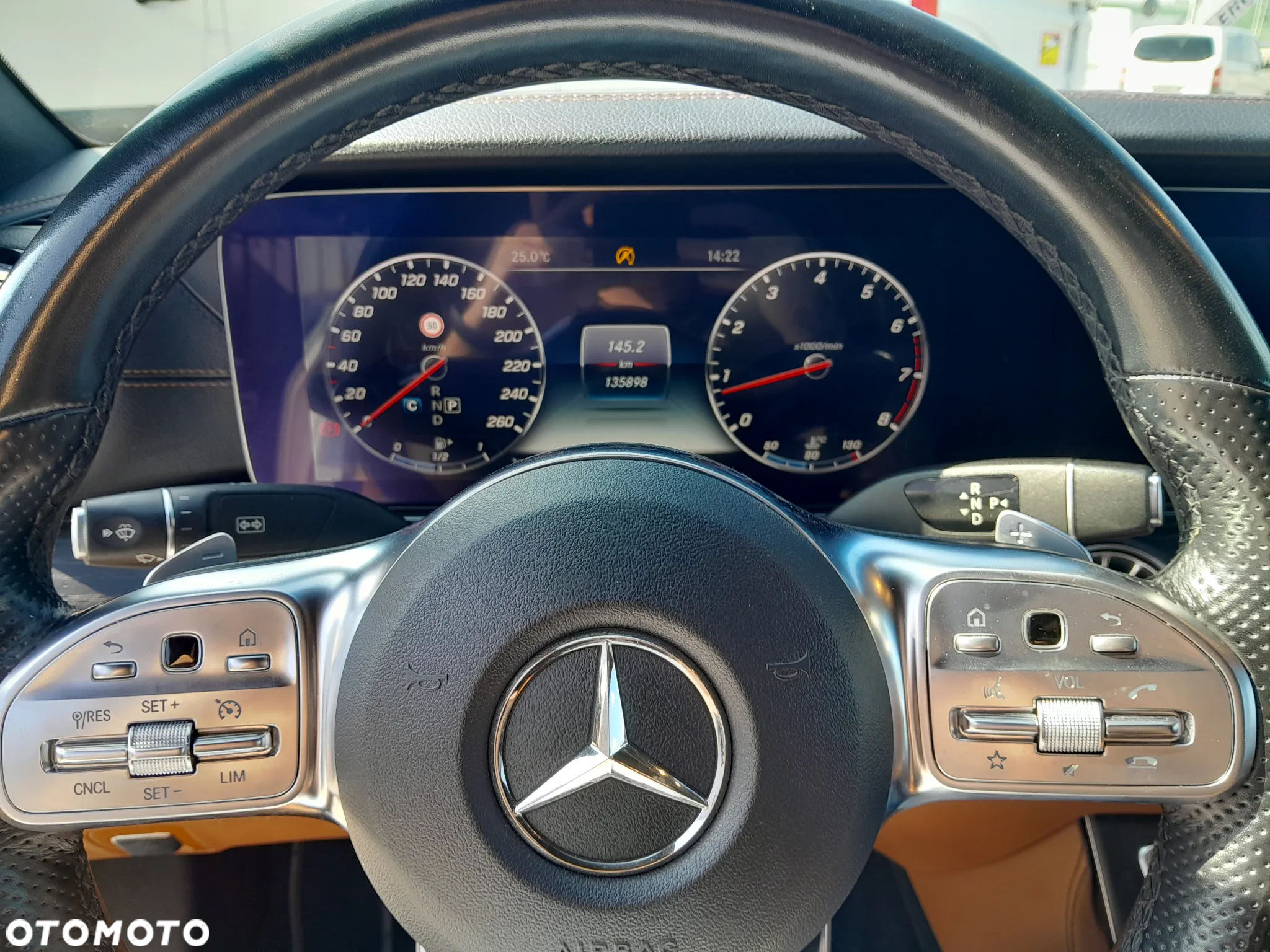 Mercedes-Benz Klasa E 300 Coupe 9G-TRONIC - 13