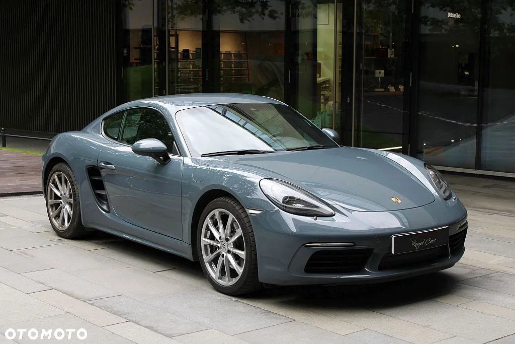 Porsche 718 Cayman Standard - 2